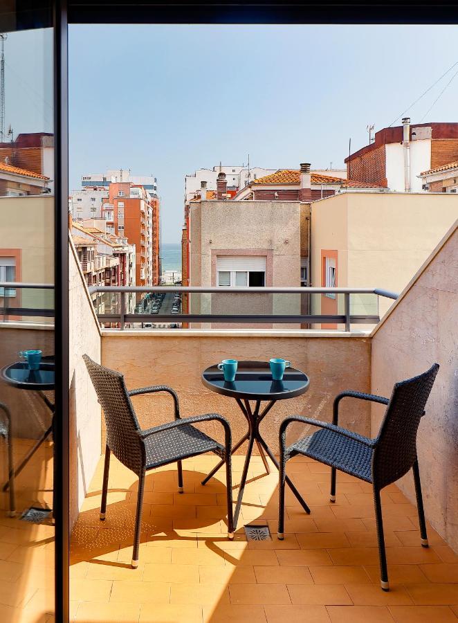 Atico Con Terraza, Vistas Al Mar Y Parking En Playa De S Lorenzo Gijon Exterior photo