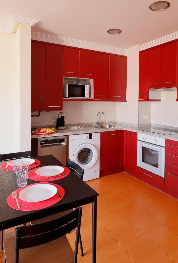 Atico Con Terraza, Vistas Al Mar Y Parking En Playa De S Lorenzo Gijon Exterior photo
