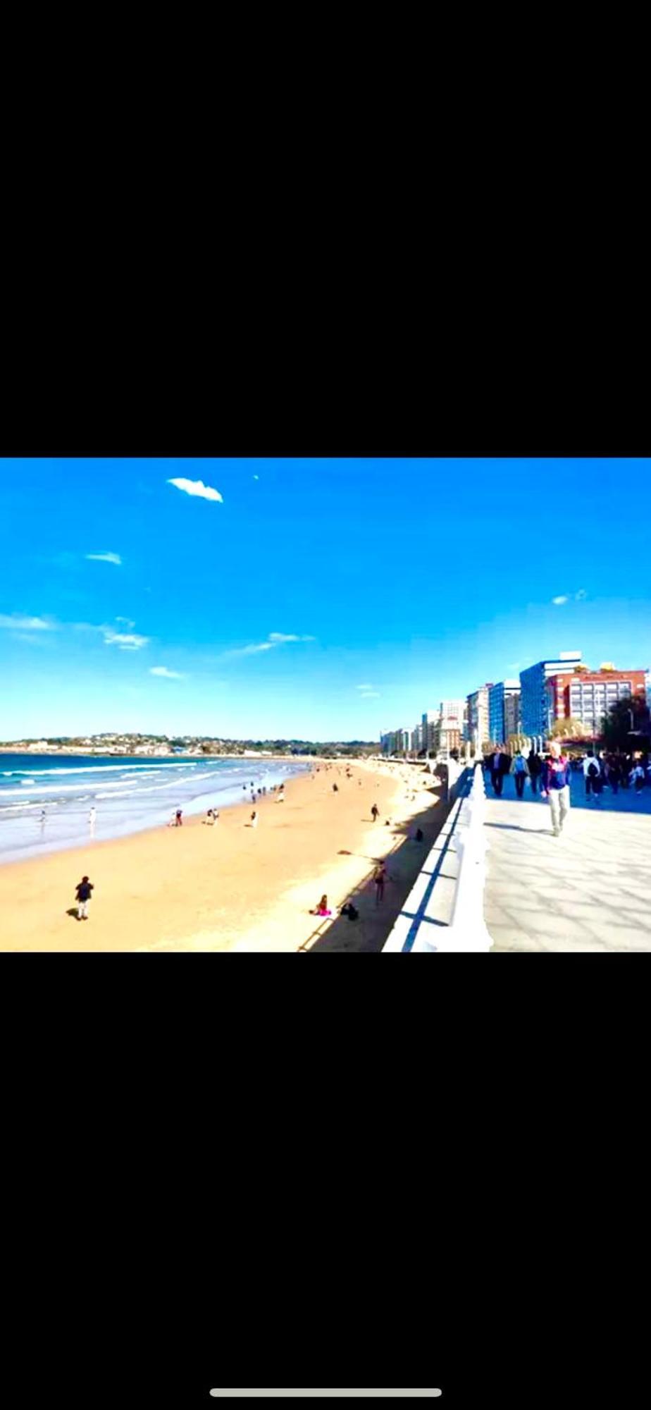 Atico Con Terraza, Vistas Al Mar Y Parking En Playa De S Lorenzo Gijon Exterior photo